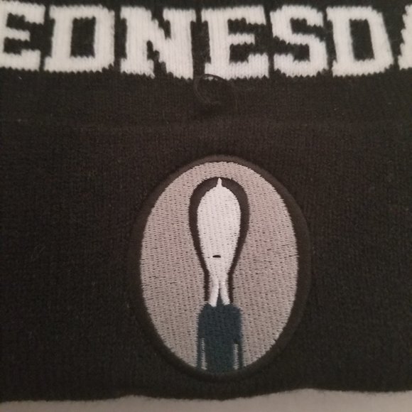 Addams Family Everyday is Wednesday Pom Pom Beanie Toque - Picture 3 of 4